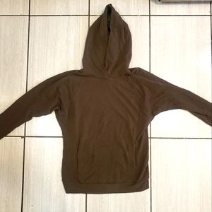 Super cozy UNIQLO lightweight sweatshirt